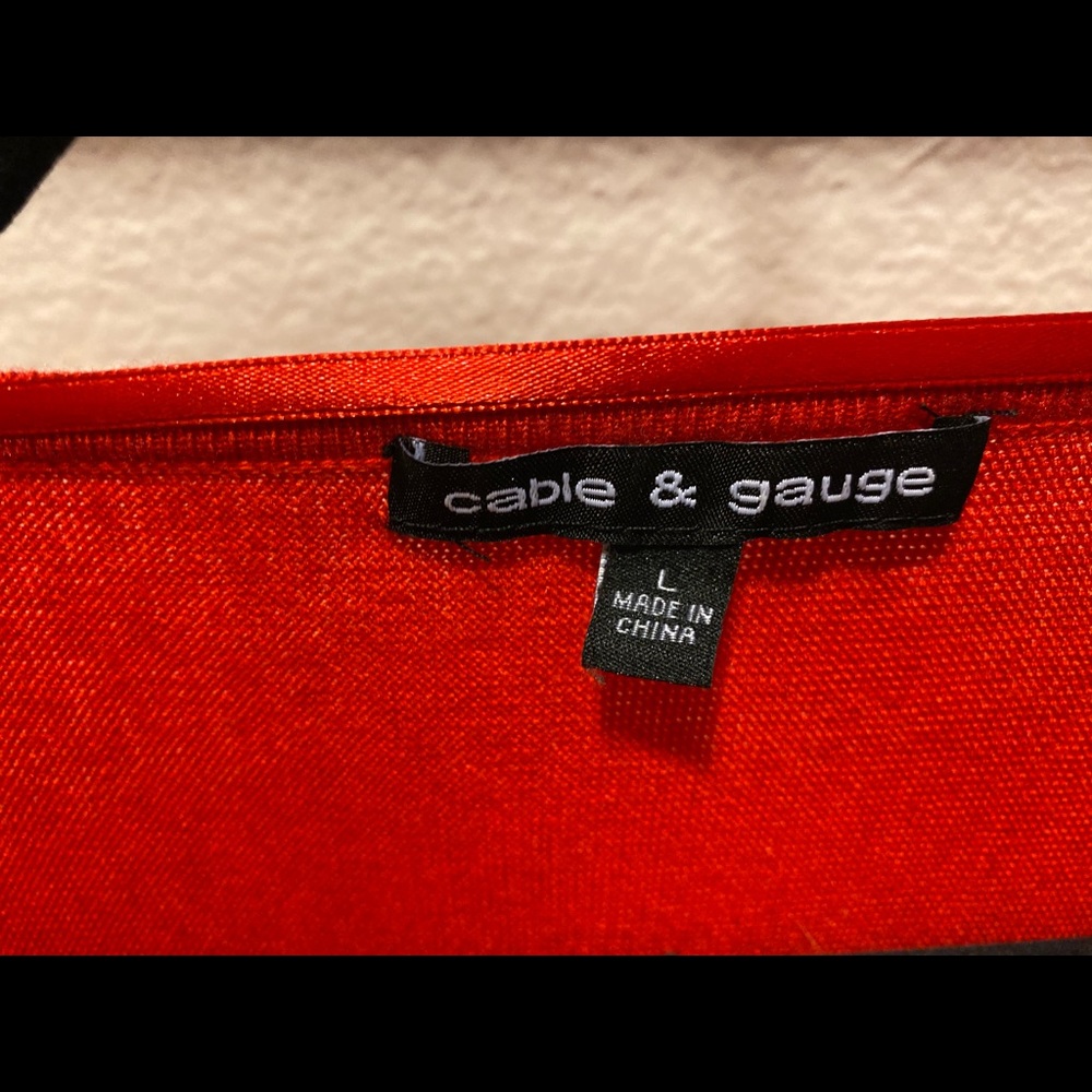 Sweater - Picture 2 of 3